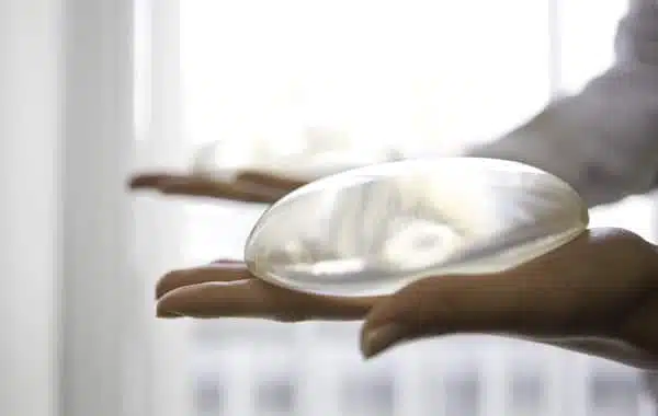 Side Effects and Risks of Breast Implants