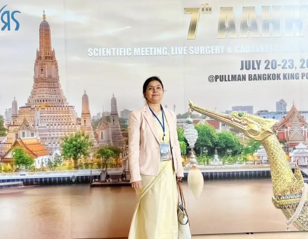 Dr. Preeti Saraswat attended the 7th AAHRS (Asian Association of Hair Restoration Surgeons) conference and workshop held in Bangkok, Thailand.